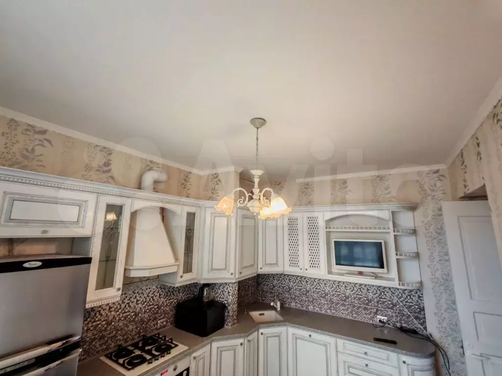 3-к. квартира, 80 м, 2/7 эт. - Фото 1