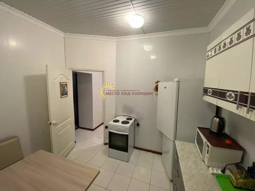 5-к кв. Краснодарский край, Ейск ул. Калинина, 73/4 (150.0 м) - Фото 1