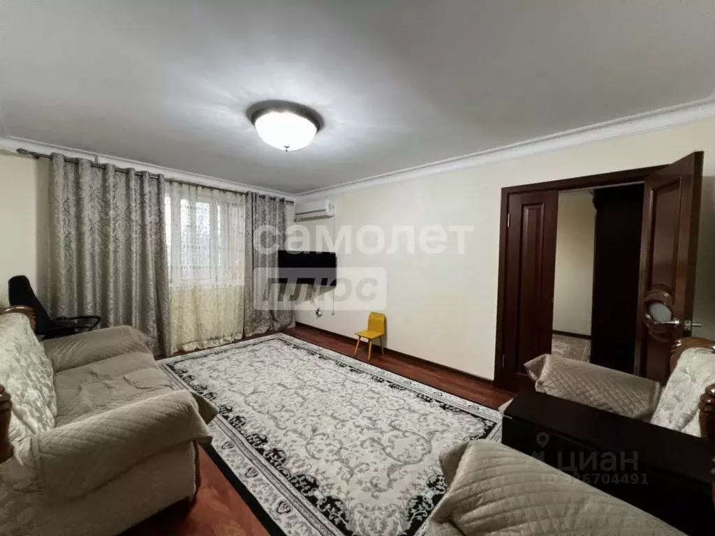 3-к кв. Дагестан, Махачкала ул. Стояна Джорова, 7 (72.0 м) - Фото 1