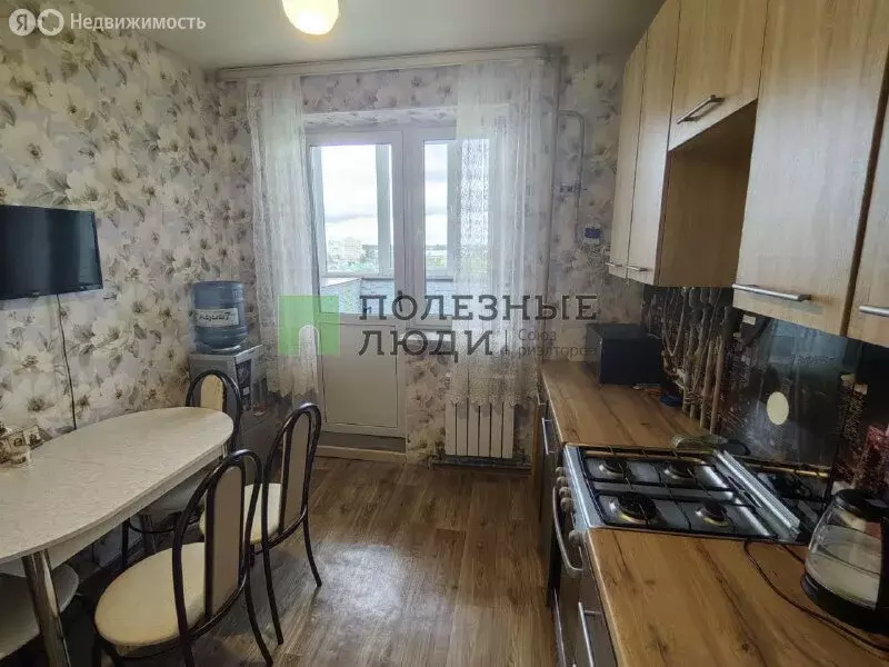 1-комнатная квартира: посёлок городского типа Знаменка, улица Маршала ... - Фото 1
