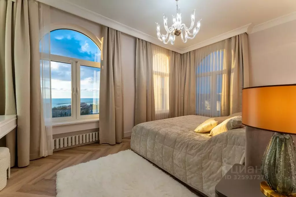 4-к кв. Краснодарский край, Сочи Светлана мкр, ул. Депутатская, 10К2 ... - Фото 1