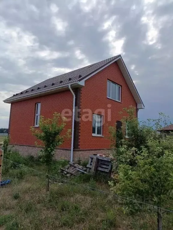 Дом в Белгородская область, Шебекино пер. Нежуры, 35 (104 м) - Фото 1