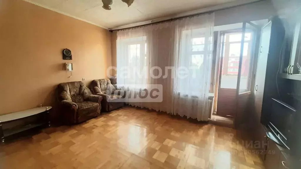 2-к кв. Башкортостан, Кумертау ул. Дзержинского (65.3 м) - Фото 1
