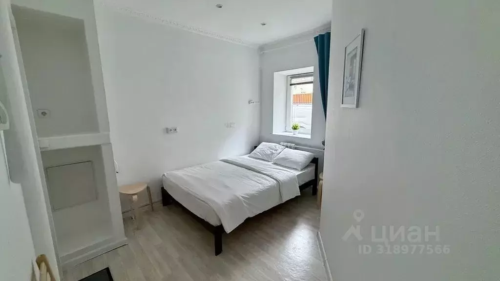 Комната Москва Большая Никитская ул., 24/1С2 - Фото 1