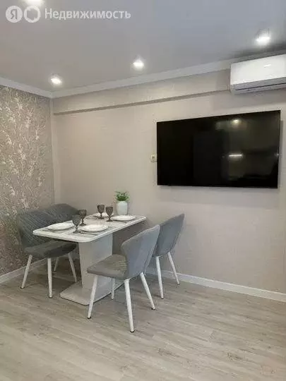 2-комнатная квартира: Краснодар, улица Гагарина, 87 (60 м) - Фото 2