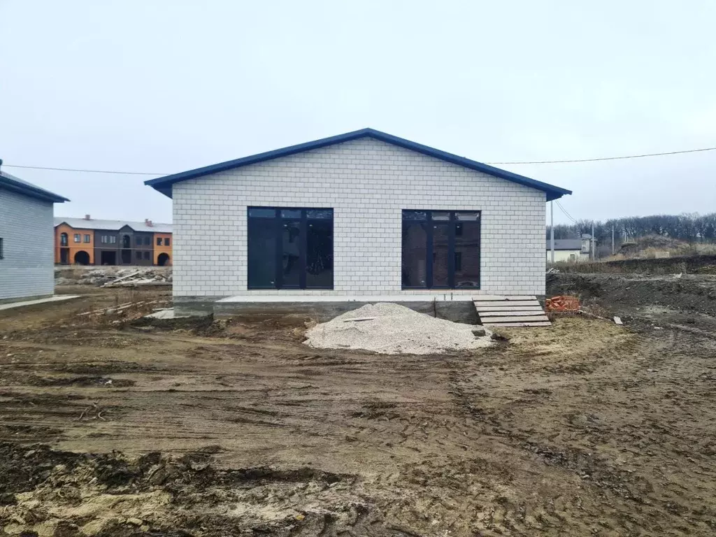 Дом в Саратовская область, Саратов проезд 1-й Июльский (140 м) - Фото 0