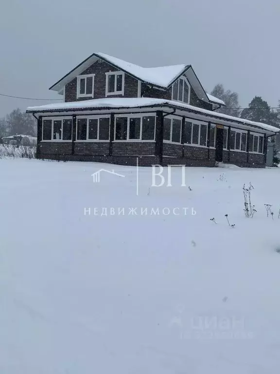 Дом в Ленинградская область, Лужский район, пос. Скреблово ул. 9-я ... - Фото 2