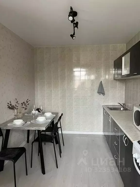 1-к кв. Волгоградская область, Волгоград Иркутская ул., 8 (40.0 м) - Фото 2