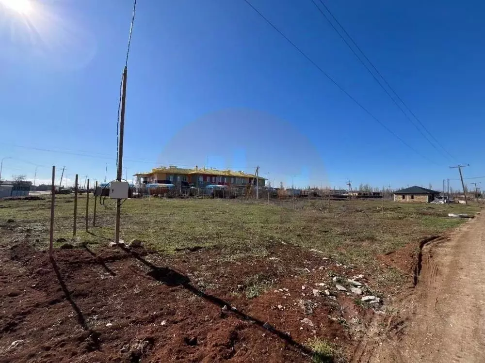 Участок в Крым, Саки ул. Нури Халилова (6.1 сот.) - Фото 1