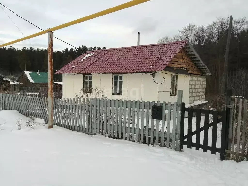 Дом в Челябинская область, Кыштым ул. Кутузова, 50 (31 м) - Фото 0