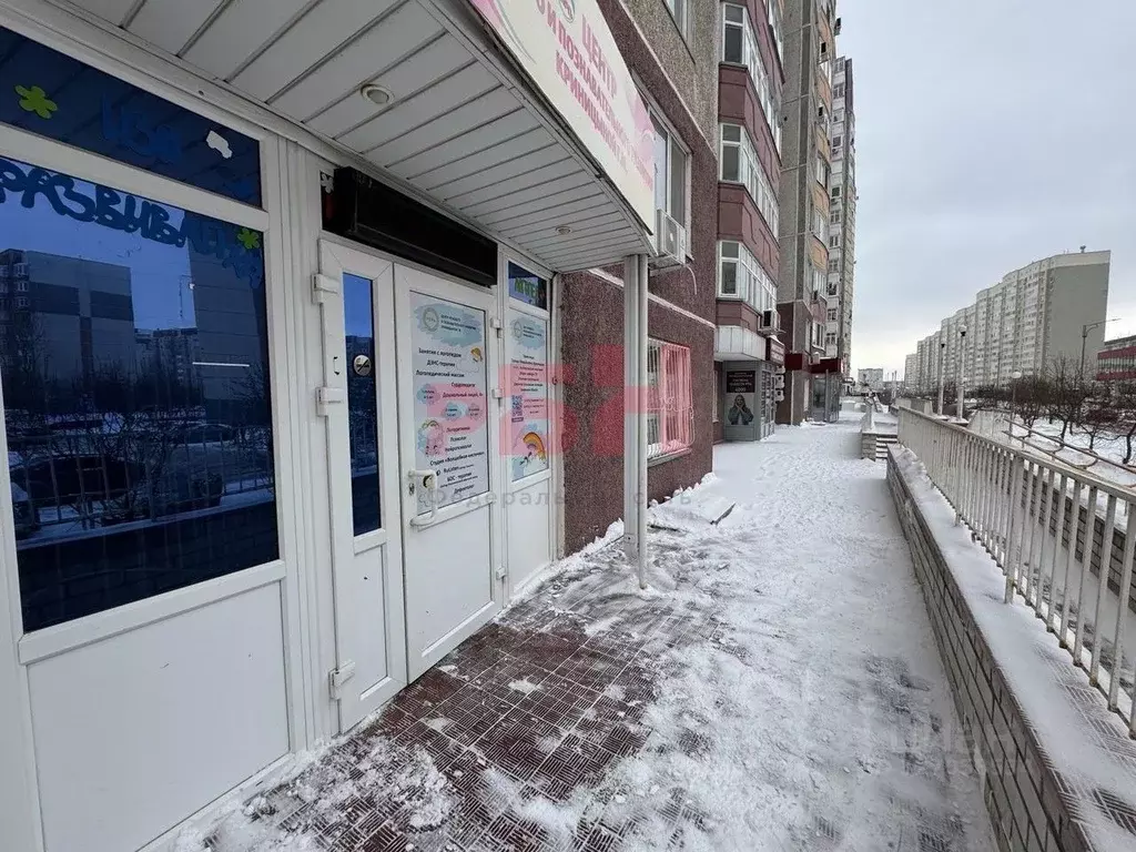 Помещение свободного назначения в Тюменская область, Тюмень ул. ... - Фото 1