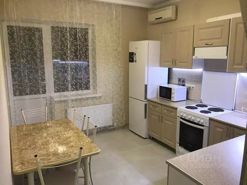 1-к кв. Тульская область, Белев Октябрьская ул., 8 (35.0 м) - Фото 0