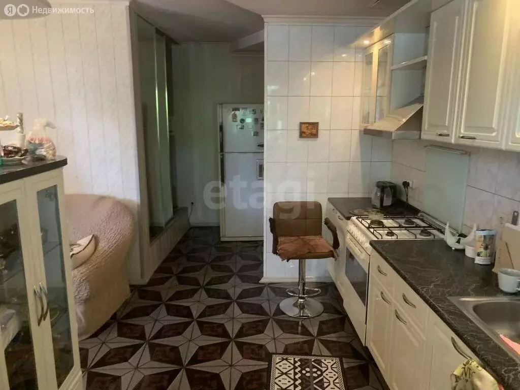 3-комнатная квартира: Ростов-на-Дону, улица Штахановского, 23 (93 м) - Фото 1