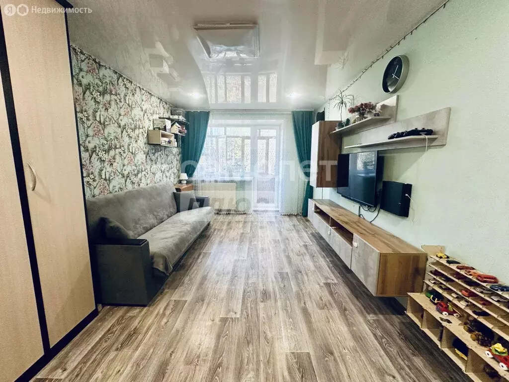 2-комнатная квартира: Краснокамск, улица Пушкина, 6 (43.1 м) - Фото 0