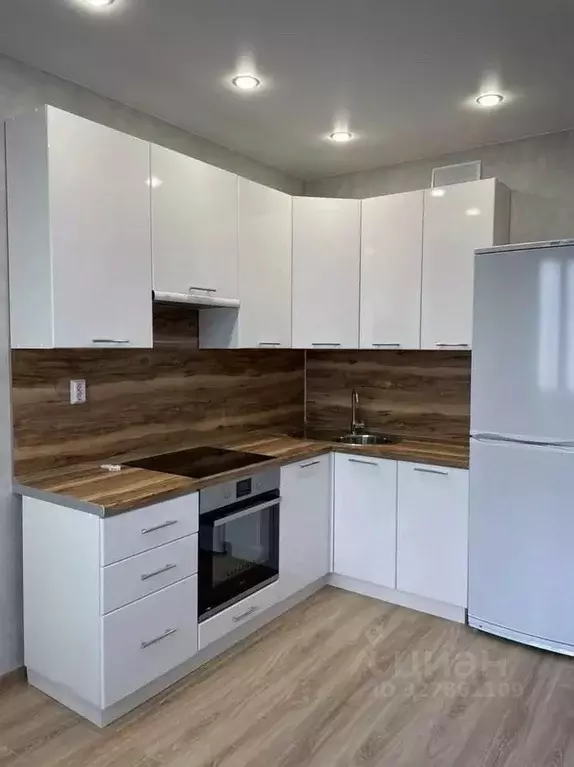 2-к кв. Татарстан, Казань ул. Аделя Кутуя, 110Дк1 (44.0 м) - Фото 2