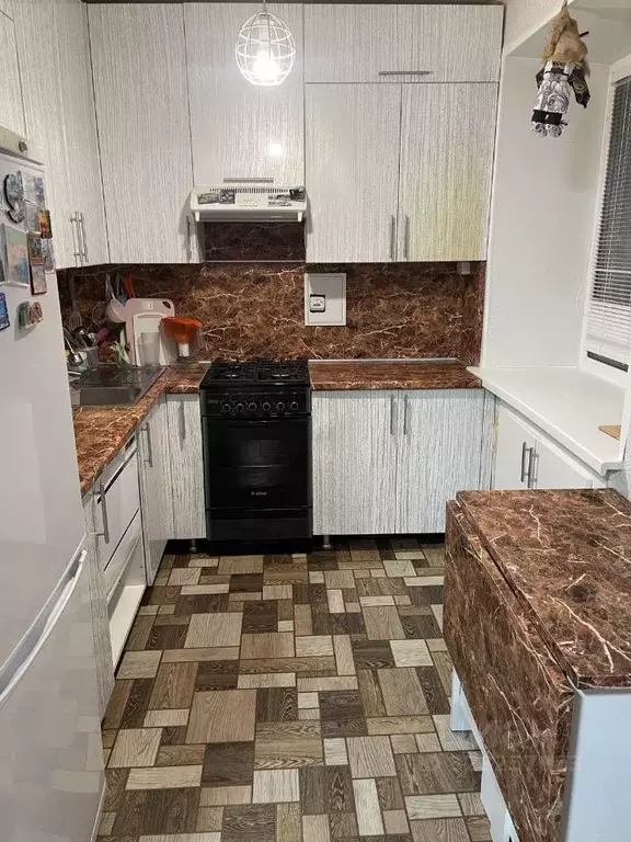 4-к кв. Башкортостан, Учалы Сибайская ул., 6 (61.1 м) - Фото 1