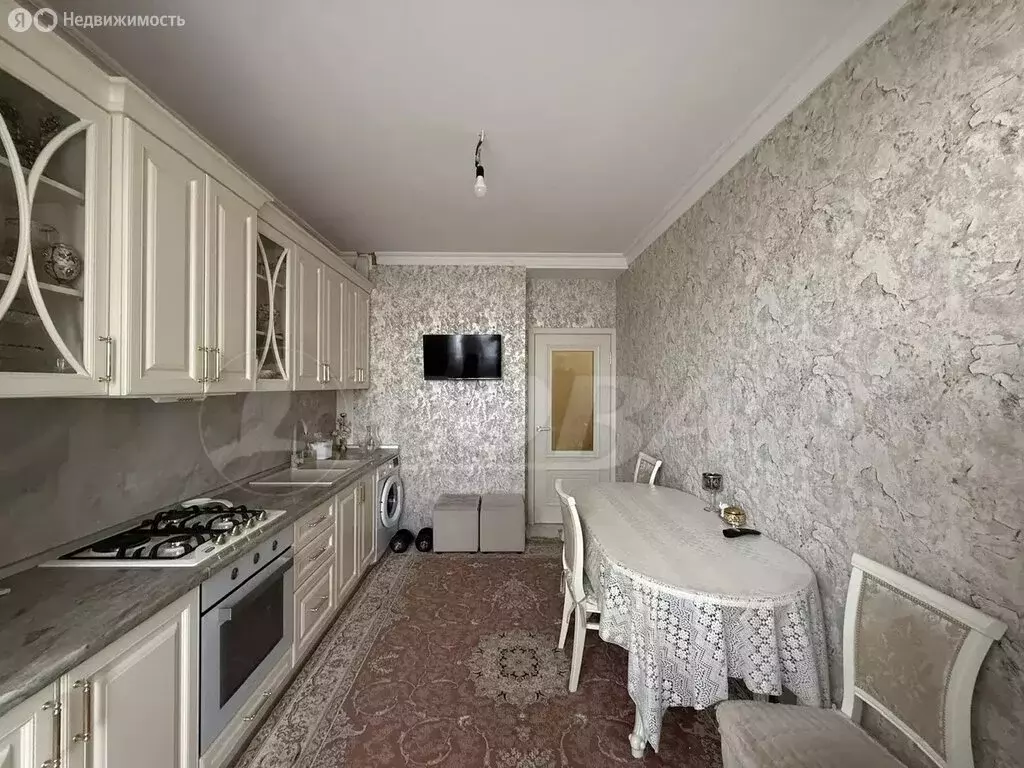 2-комнатная квартира: Дербент, проспект Агасиева, 18Ж (68.4 м) - Фото 1