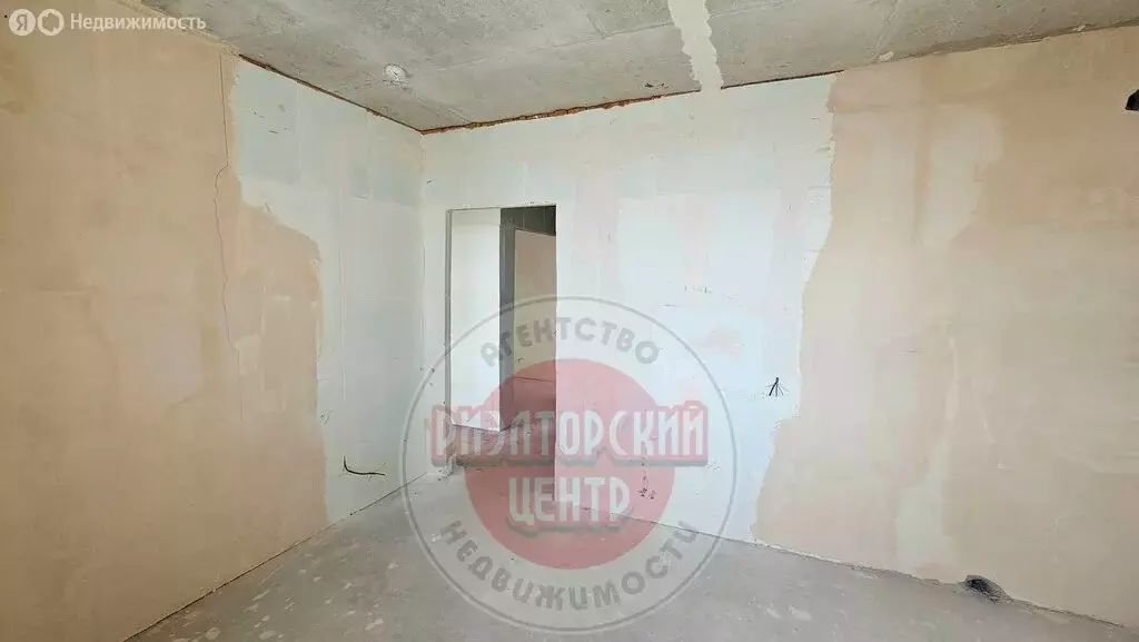 2-комнатная квартира: Белгород, улица Есенина, 9к1 (67.5 м) - Фото 1