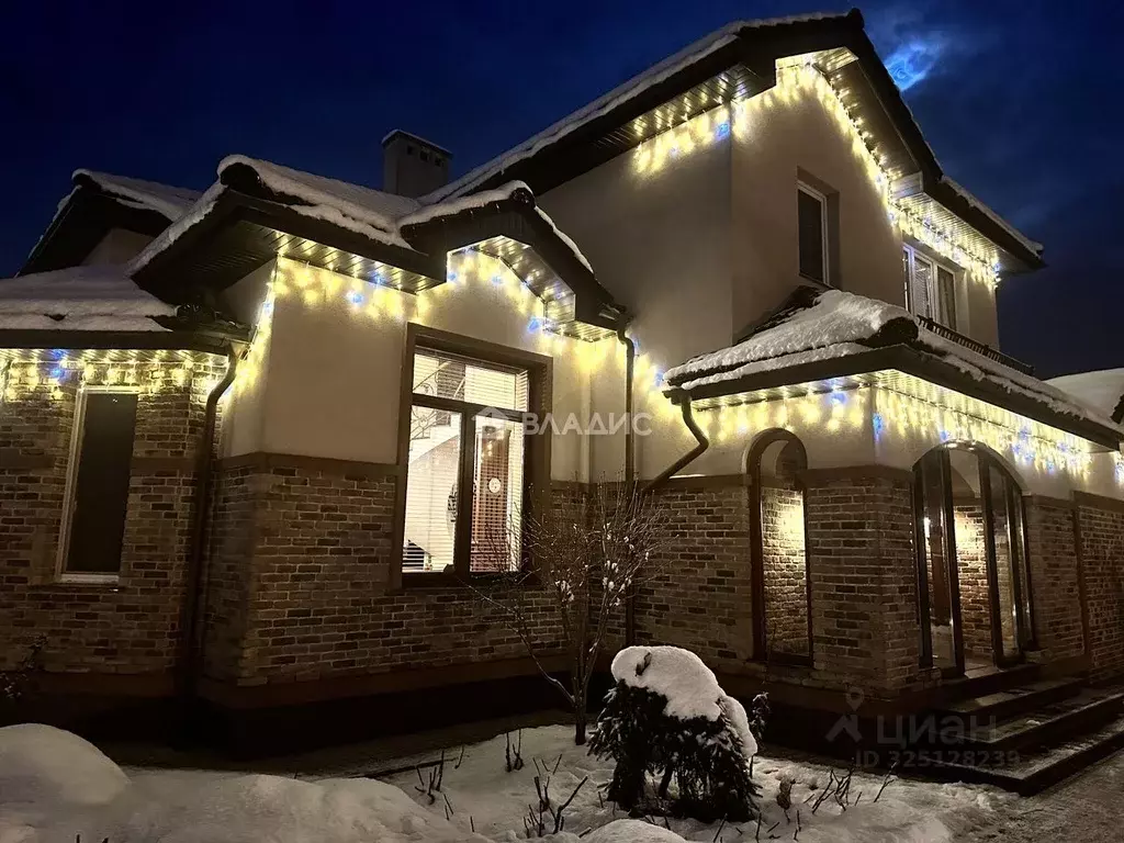 Дом в Калининградская область, Гурьевский муниципальный округ, пос. ... - Фото 1