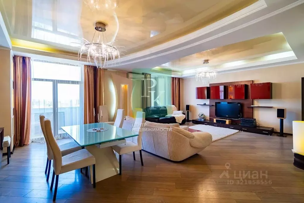 3-к кв. Севастополь ул. Ефремова, 13Б (142.1 м) - Фото 1