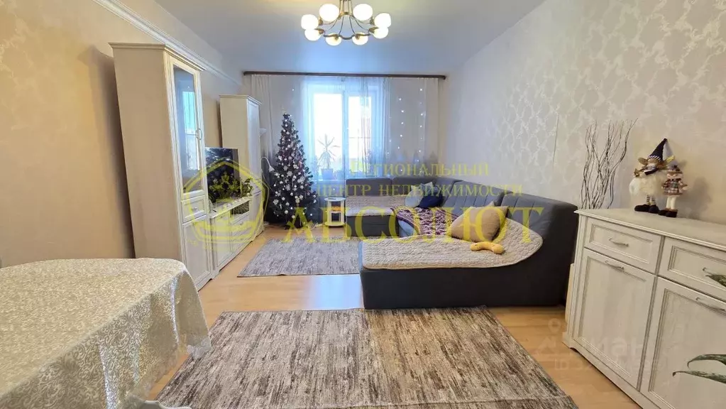 3-к кв. Свердловская область, Ревда ул. Максима Горького, 30 (81.7 м) - Фото 2