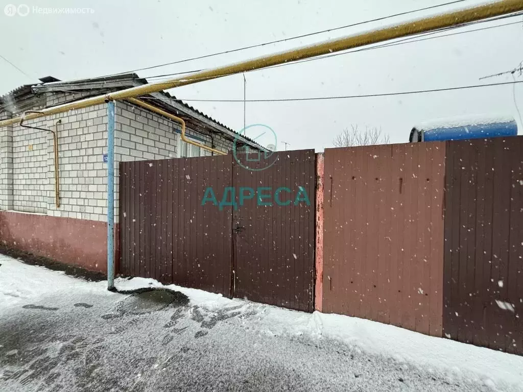 3-комнатная квартира: Новый Оскол, Гражданская улица, 12 (55 м) - Фото 1