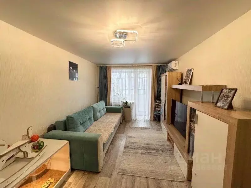 2-к кв. Волгоградская область, Волгоград ул. Остравская, 8 (43.9 м) - Фото 1