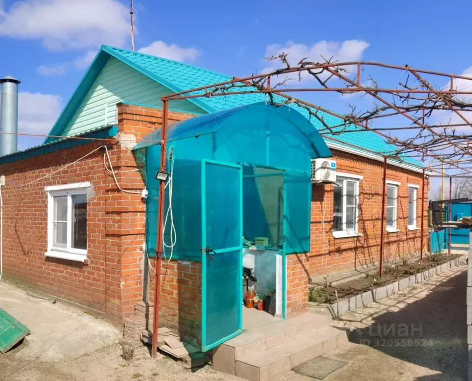 Дом в Краснодарский край, Ейский район, Камышеватская ст-ца Колхозная ... - Фото 1