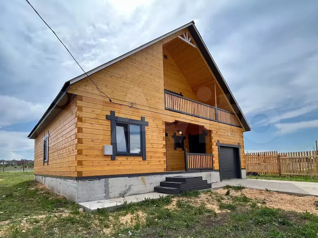 Дом 180 м на участке 10 сот. - Фото 1
