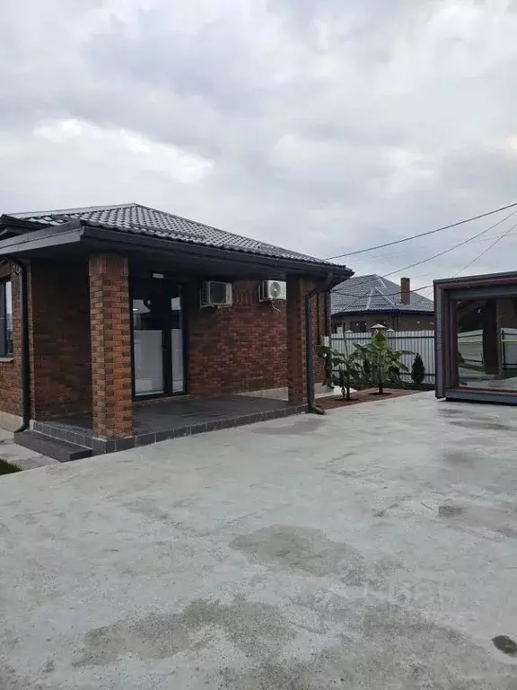 Дом в Краснодарский край, Краснодар пос. Индустриальный, ул. ... - Фото 2