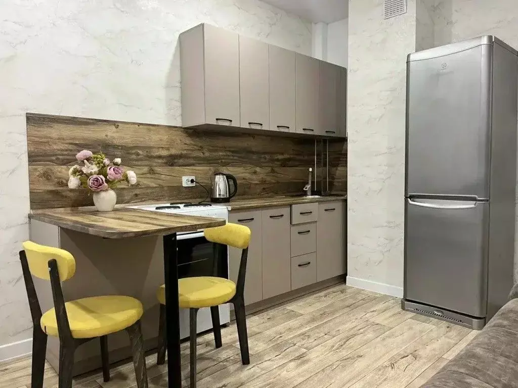 1-к кв. Хакасия, Абакан ул. Кирова, 185к4 (30.0 м) - Фото 2