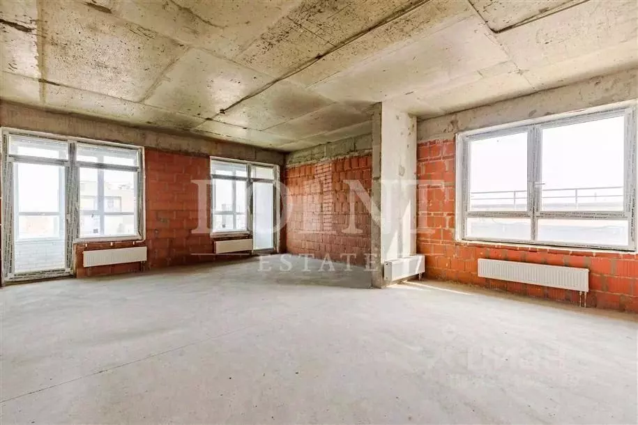 5-к кв. Москва Мантулинская ул., 9к5 (150.0 м) - Фото 1