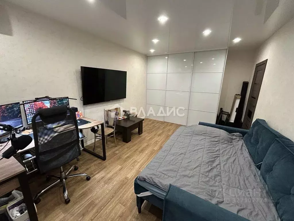 2-к кв. Пензенская область, Пенза просп. Строителей, 37 (56.2 м) - Фото 1