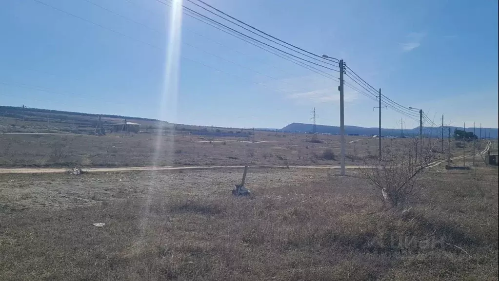 Участок в Крым, Симферопольский район, Чистенское с/пос, с. Левадки, ... - Фото 2