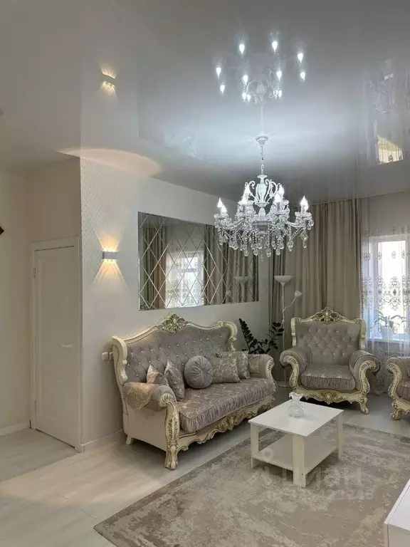 3-к кв. Чувашия, Чебоксары пл. Речников, 7 (96.7 м) - Фото 1