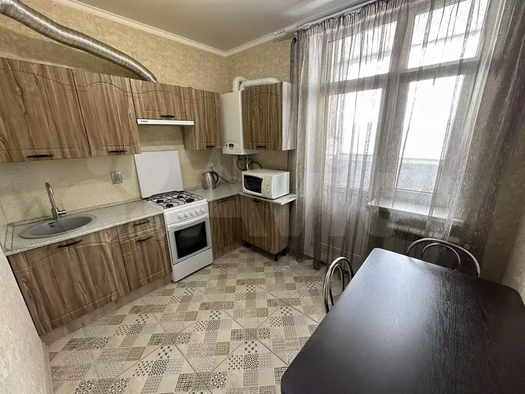 1-к. квартира, 38 м, 16/17 эт. - Фото 0
