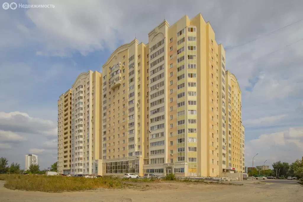 2-комнатная квартира: Екатеринбург, улица Крауля, 93 (45.2 м) - Фото 0