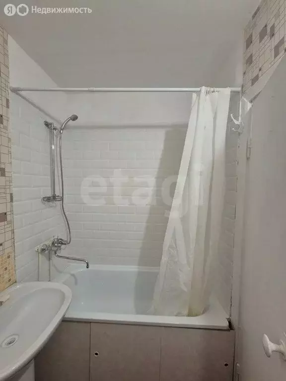 1-комнатная квартира: Челябинск, улица Молодогвардейцев, 45А (37.1 м) - Фото 2