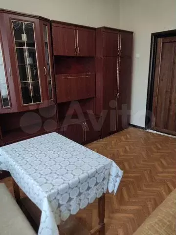 Комната 25 м в 5-к., 1/5 эт. - Фото 0