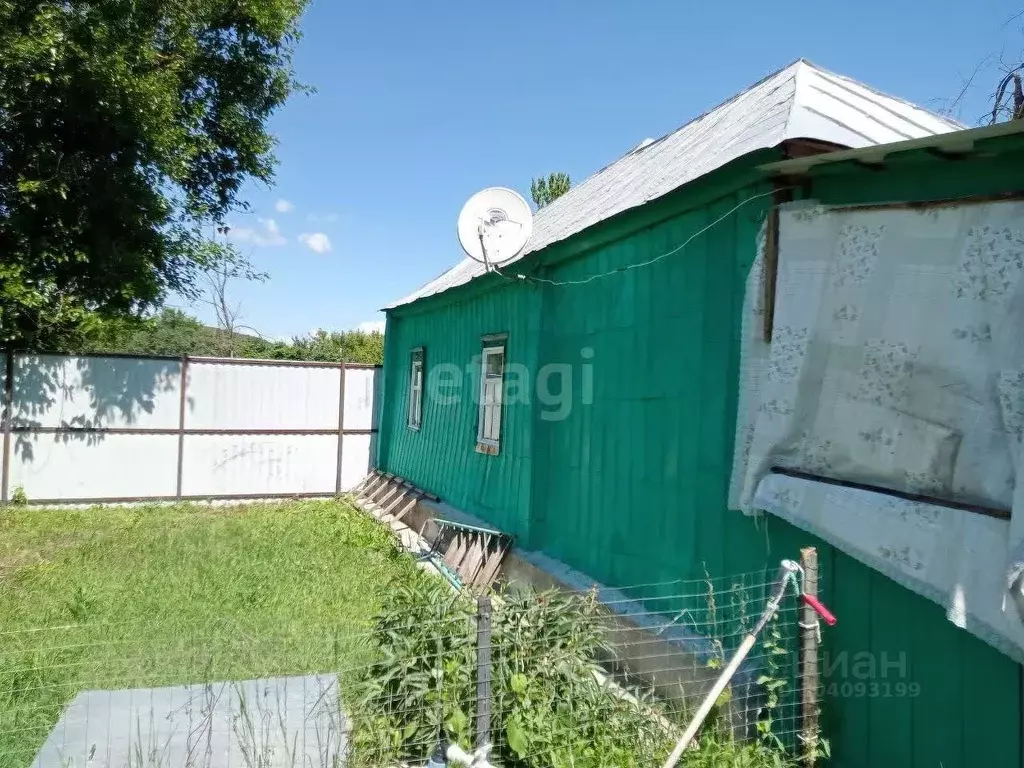 Дом в Белгородская область, Волоконовский район, Староивановское ... - Фото 1