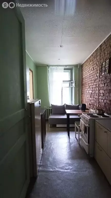 2-комнатная квартира: Санкт-Петербург, 17-я линия Васильевского ... - Фото 0