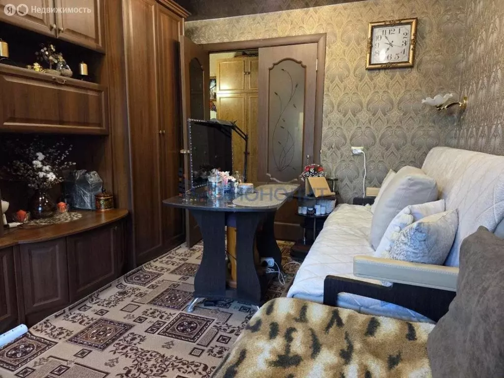 3-комнатная квартира: Дзержинск, улица Ватутина, 78 (55.4 м) - Фото 1