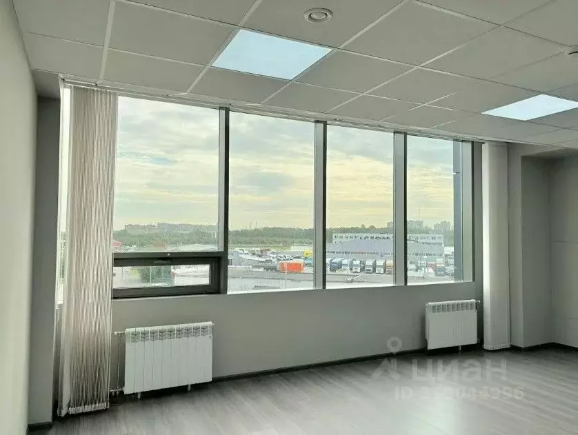 Офис в Санкт-Петербург Домостроительная ул., 16 (2200 м) - Фото 1
