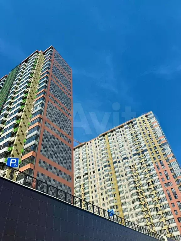 1-к. квартира, 45,5 м, 24/25 эт. - Фото 0