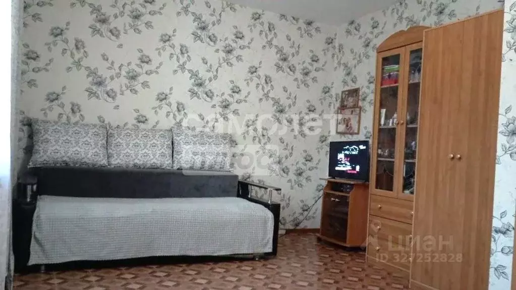 Дом в Омская область, Омск ул. 18-я Линия, 52 (104 м) - Фото 1