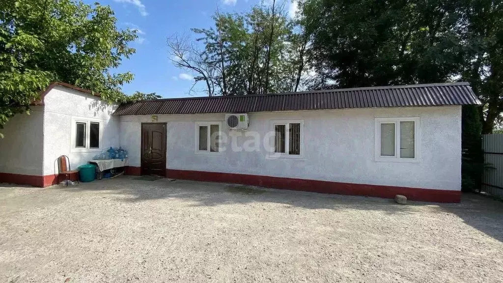 Дом в Ингушетия, Карабулак ул. Джабагиева (79 м) - Фото 1