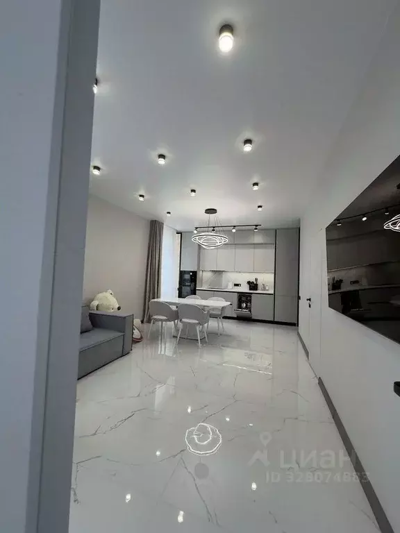 2-к кв. Крым, Симферополь ул. Воровского, 24В (62.0 м) - Фото 2