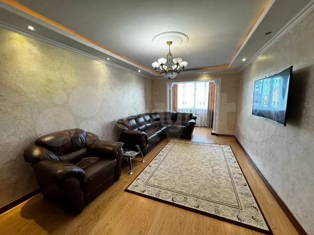 3-к. квартира, 98 м, 4/9 эт. - Фото 1