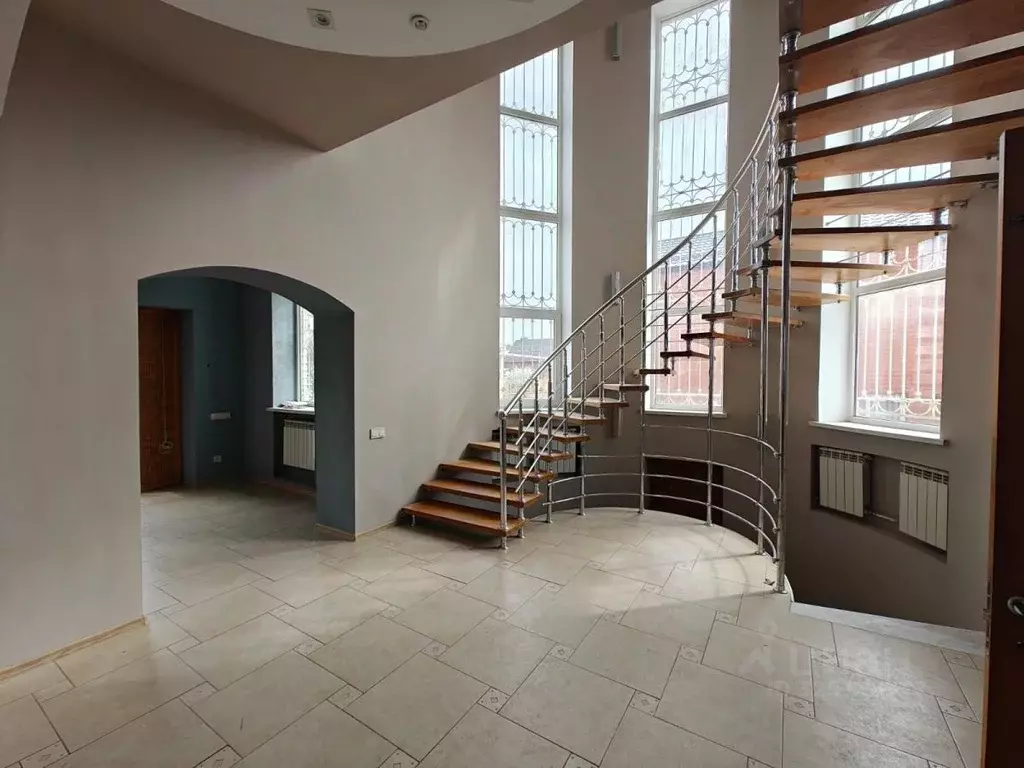 Дом в Краснодарский край, Краснодар ул. Дементия Красюка, 17 (320 м) - Фото 1