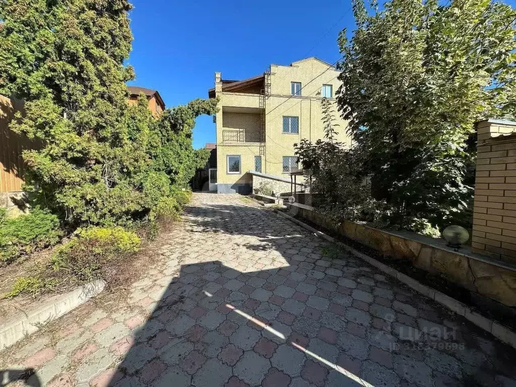 Дом в Саратовская область, Саратов Вольская ул., 192 (360 м) - Фото 0